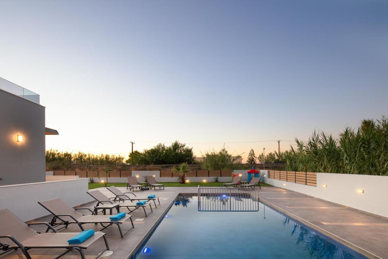 Sunnyside Villas, Ideal For Vibrant Stays,By Thinkvilla Pigianos Kampos  Exterior photo