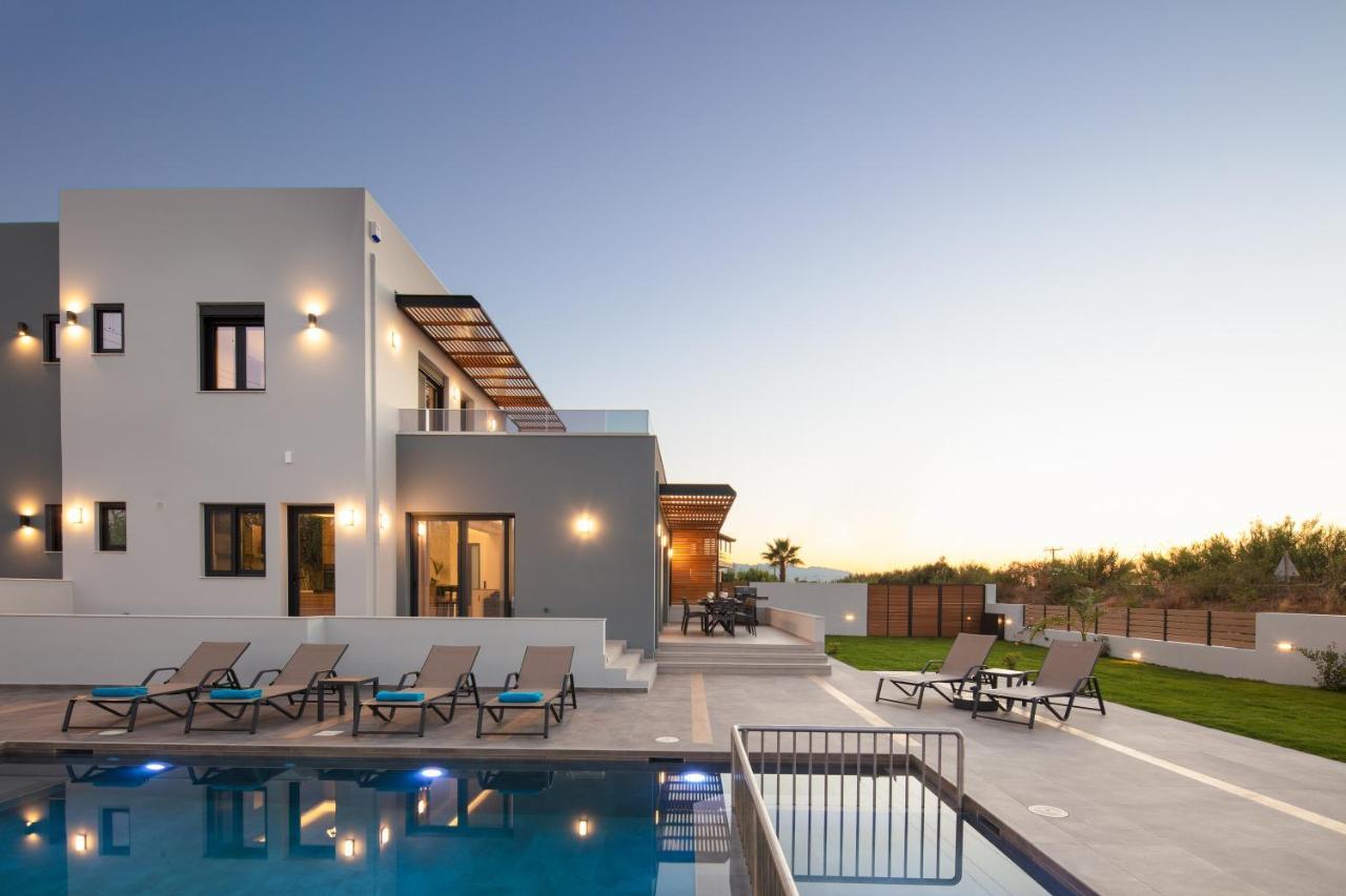 Sunnyside Villas, Ideal For Vibrant Stays,By Thinkvilla Pigianos Kampos  Exterior photo