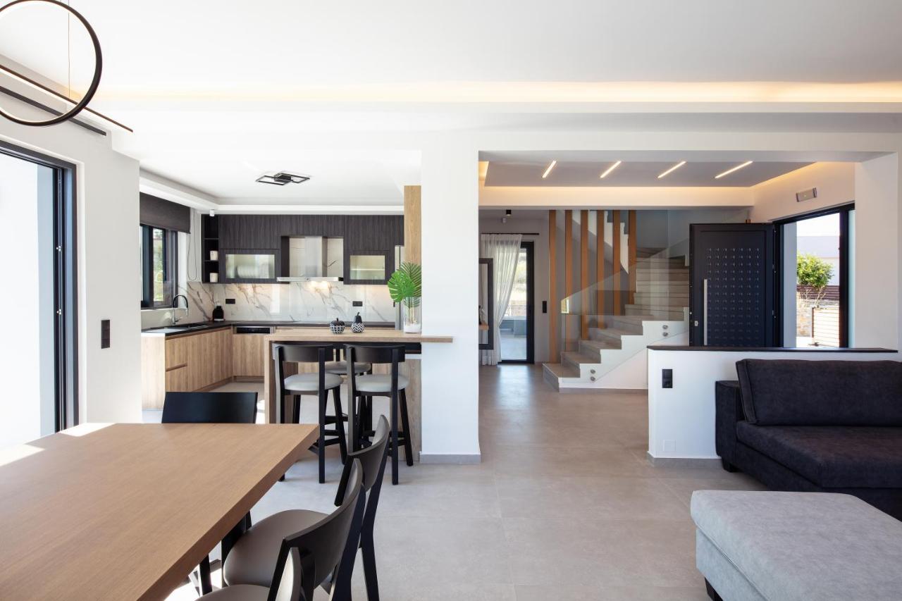 Sunnyside Villas, Ideal For Vibrant Stays,By Thinkvilla Pigianos Kampos  Exterior photo